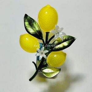 LEMONS ON BRANCH Nightlight Wallflowers Scent Control